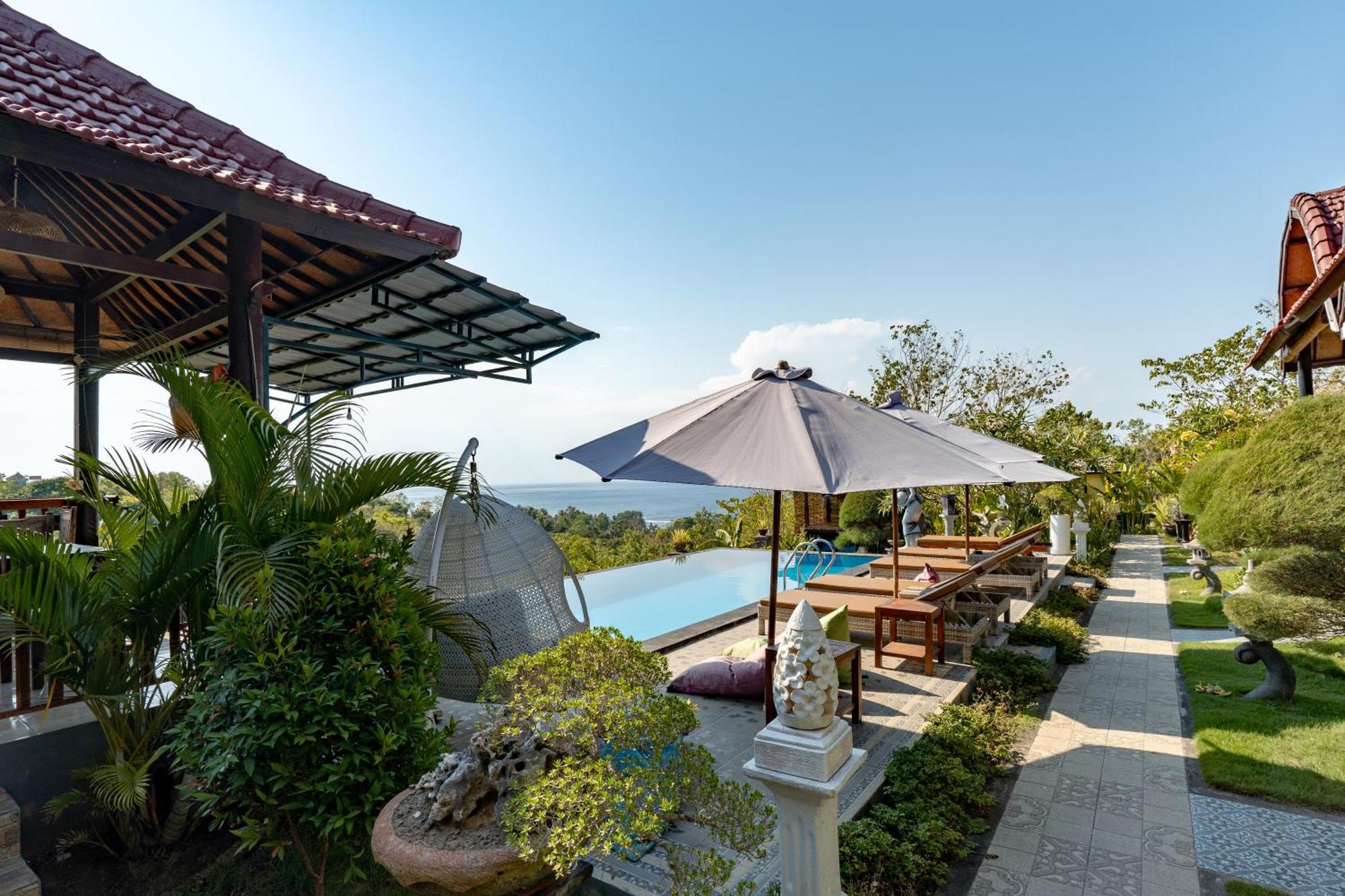 Kaylas Hill Resort Batununggul Exterior foto